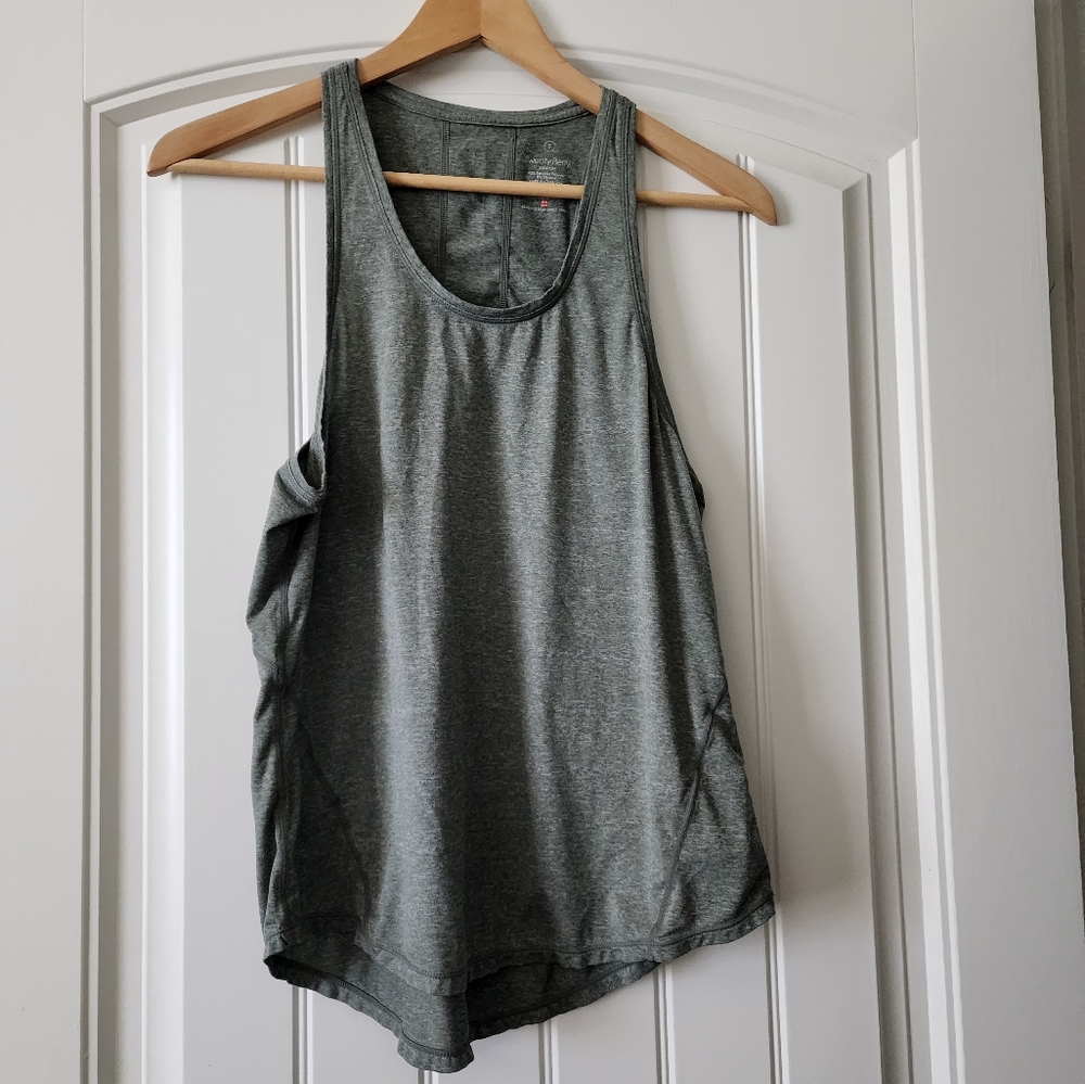 Sweaty Betty scoop neck tank top SMALL